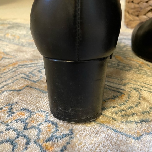 Cole Haan Elyse Black leather bootie size 10 - Picture 7 of 12